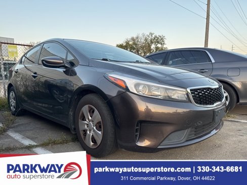 Used 2017 Kia Forte LX image 1