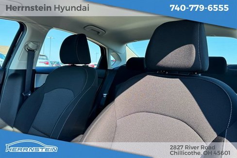 Used 2023 Kia Forte LXS image 21