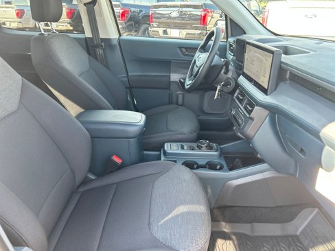 New 2025 Ford Maverick XL w/ Equipment Group 102A image 28