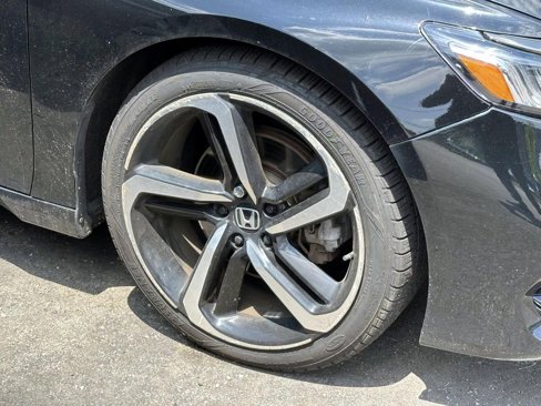 Used 2019 Honda Accord Sport image 6