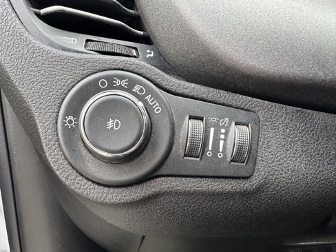 Used 2017 FIAT 500X Trekking image 24