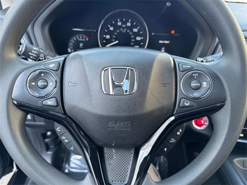 Used 2019 Honda HR-V EX image 16