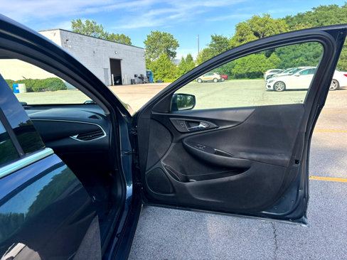 Used 2020 Chevrolet Malibu LT image 18