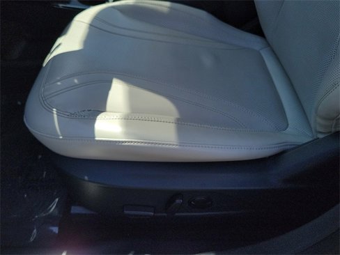 Used 2021 Ford Mustang Mach-E Premium image 14