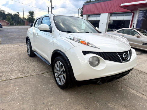 Used 2013 Nissan Juke SL w/ Sport Pkg image 13
