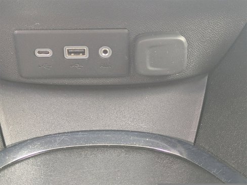 Used 2023 Chevrolet Malibu LT image 15