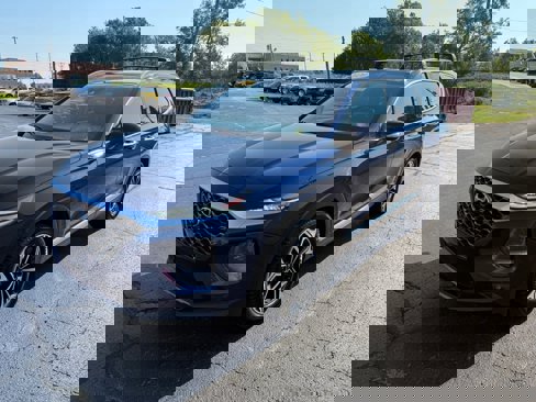 Used 2020 Hyundai Santa Fe SEL image 7