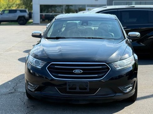 Used 2017 Ford Taurus Limited image 36