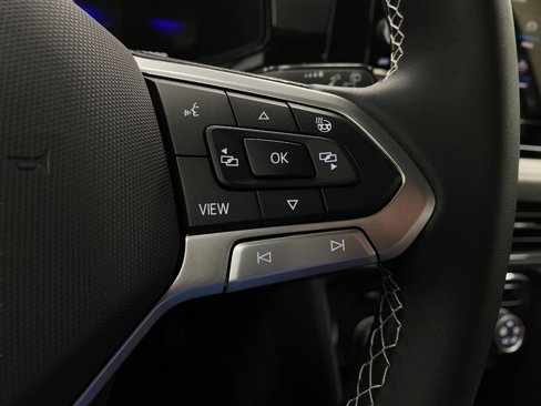 New 2025 Volkswagen Taos S image 15