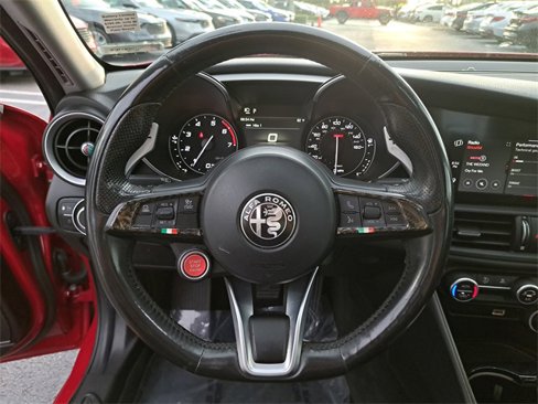 Used 2021 Alfa Romeo Giulia Sprint w/ Sun & Sound Package image 26