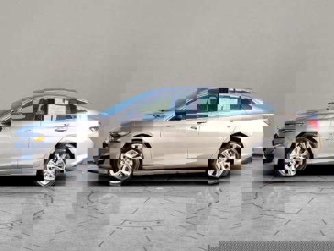 Used 2025 Chevrolet Malibu LT image 7