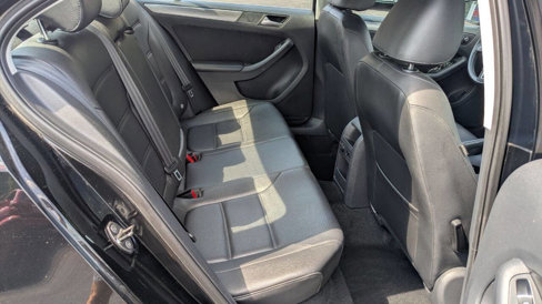 Used 2014 Volkswagen Jetta TDI image 31