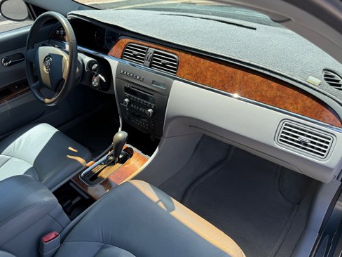 Used 2006 Buick LaCrosse CXL w/ Chrome Appearance Package image 25