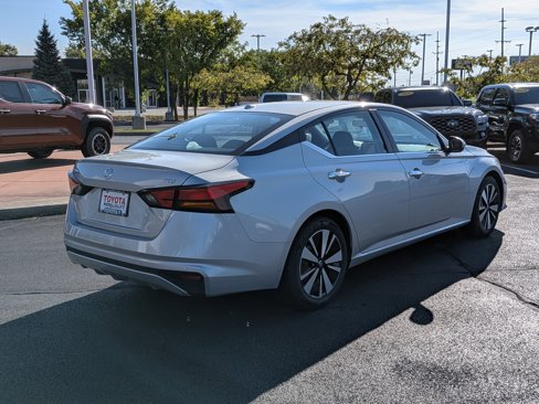 Used 2022 Nissan Altima 2.5 SV image 8