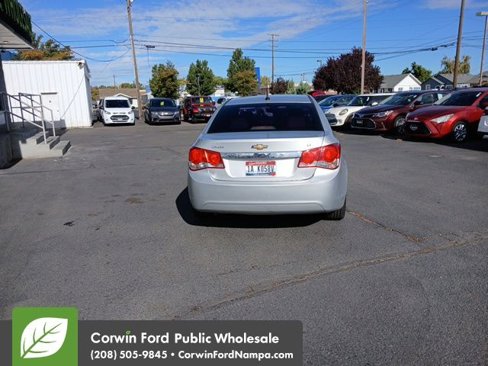 Used 2014 Chevrolet Cruze LT image 10