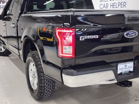 Used 2017 Ford F150 XLT image 34
