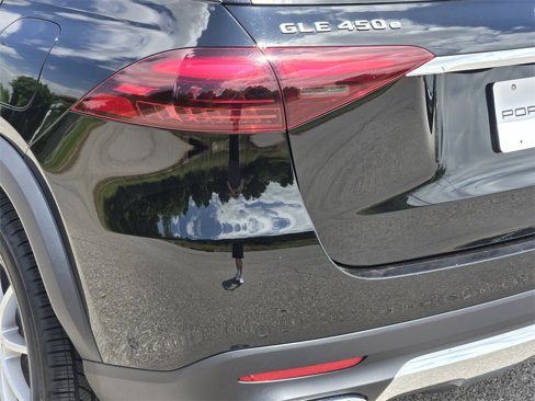 Used 2024 Mercedes-Benz GLE 450e 4MATIC image 13