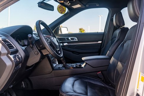 Used 2018 Ford Explorer Limited image 19
