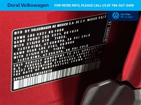 Used 2023 Volkswagen Taos SE w/ Panoramic Sunroof Package image 29