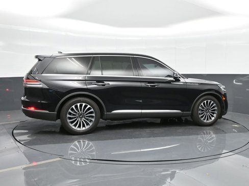 Used 2023 Lincoln Aviator Reserve w/ Elements Package Plus image 10