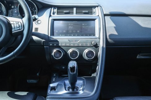 Used 2018 Jaguar E-PACE S image 14