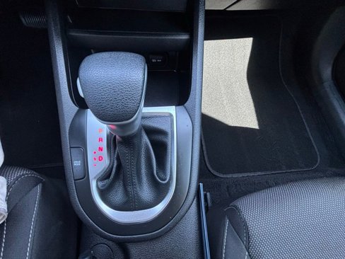 Used 2023 Kia Forte LXS image 37