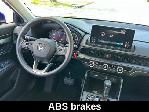 Used 2023 Honda CR-V LX image 10