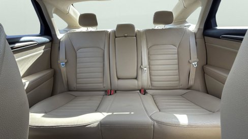 Used 2016 Ford Fusion Energi SE image 25
