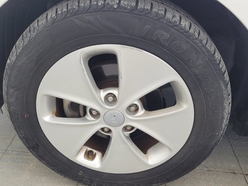 Used 2016 Kia Soul image 31