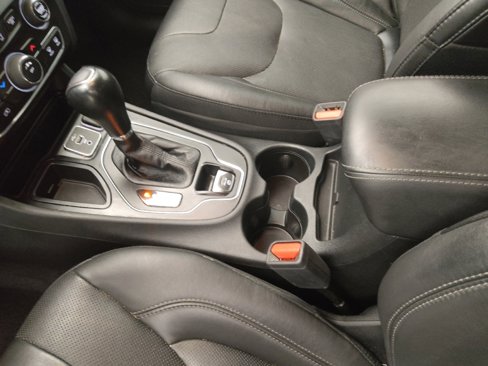 Used 2021 Jeep Cherokee Latitude Lux image 26