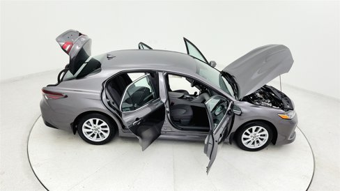 Used 2023 Toyota Camry LE image 23