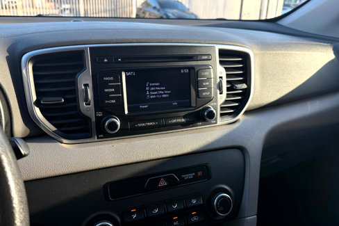 Used 2019 Kia Sportage LX image 14