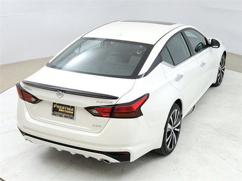 Used 2019 Nissan Altima 2.5 Platinum image 18