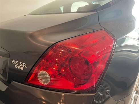 Used 2011 Nissan Altima 3.5 SR w/ Leather Pkg image 11