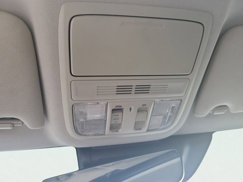 Used 2018 Honda Accord EX-L image 39