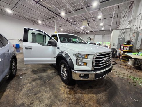 Used 2017 Ford F150 XLT w/ Equipment Group 301A Mid image 9