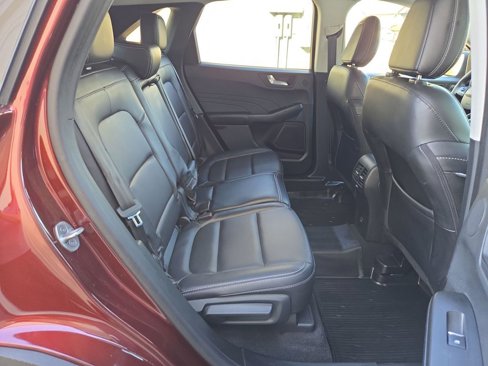 Used 2021 Ford Escape SEL w/ Technology Package image 16