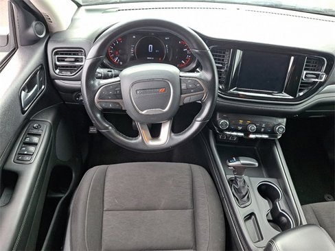 Used 2021 Dodge Durango SXT image 2