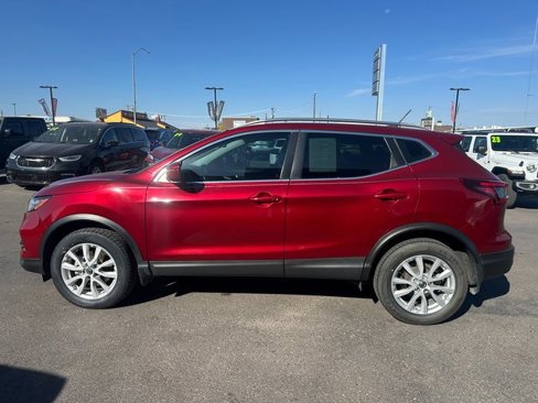 Used 2022 Nissan Rogue Sport SV image 7