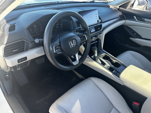 Used 2018 Honda Accord LX image 17