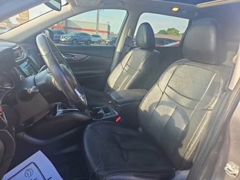 Used 2020 Nissan Rogue SL w/ Premium Package image 18