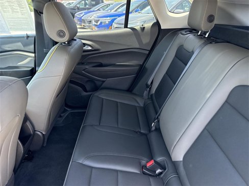 Used 2025 Chevrolet Trax ACTIV w/ Driver Confidence Package image 21