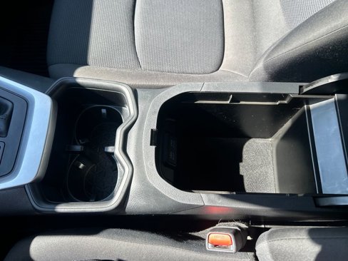 Certified 2022 Toyota RAV4 LE image 20