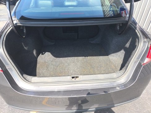 Used 2015 Chrysler 200 S image 14