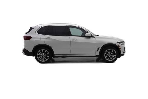 Used 2022 BMW X5 xDrive40i w/ Premium Package image 5