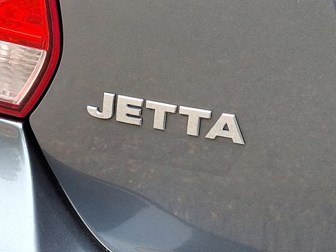 Used 2012 Volkswagen Jetta SE image 30