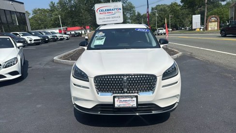 Used 2021 Lincoln Corsair AWD w/ Equipment Group 101A image 8