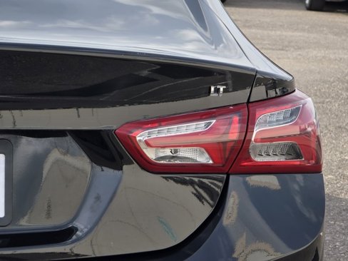 Used 2022 Chevrolet Malibu LT image 24