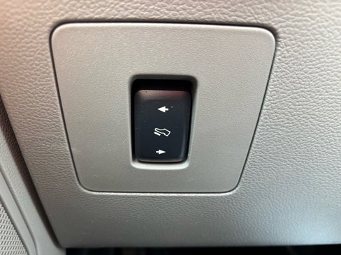 Used 2017 Ford F150 XLT w/ Equipment Group 301A Mid image 31