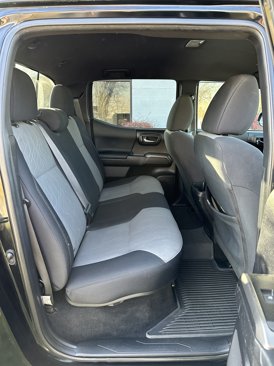 Used 2020 Toyota Tacoma TRD Off-Road image 24